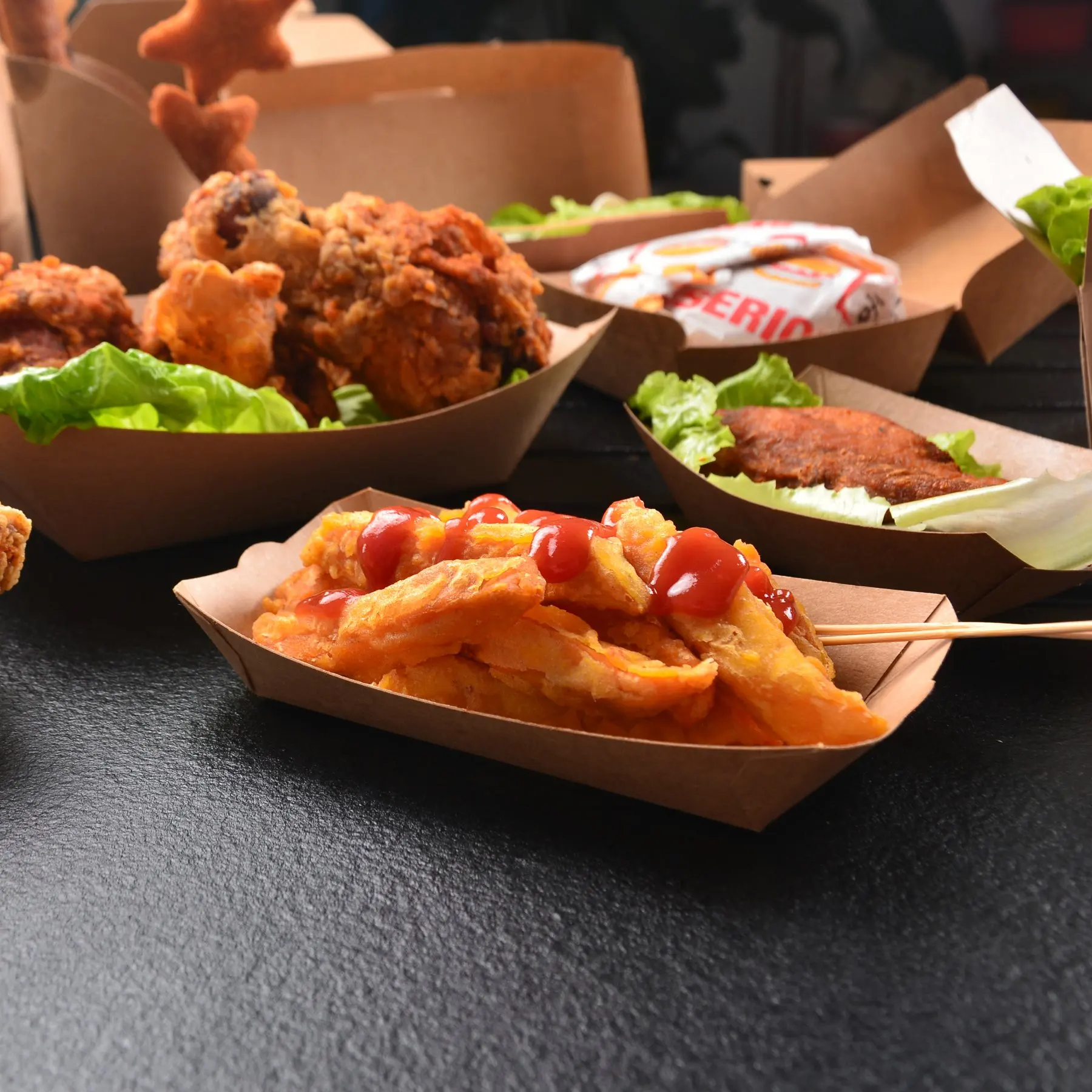 Boat French Fry Dog Shape Disposable Snack Chip Corn Box Kraft Fast Food Paper Tray - Image 2