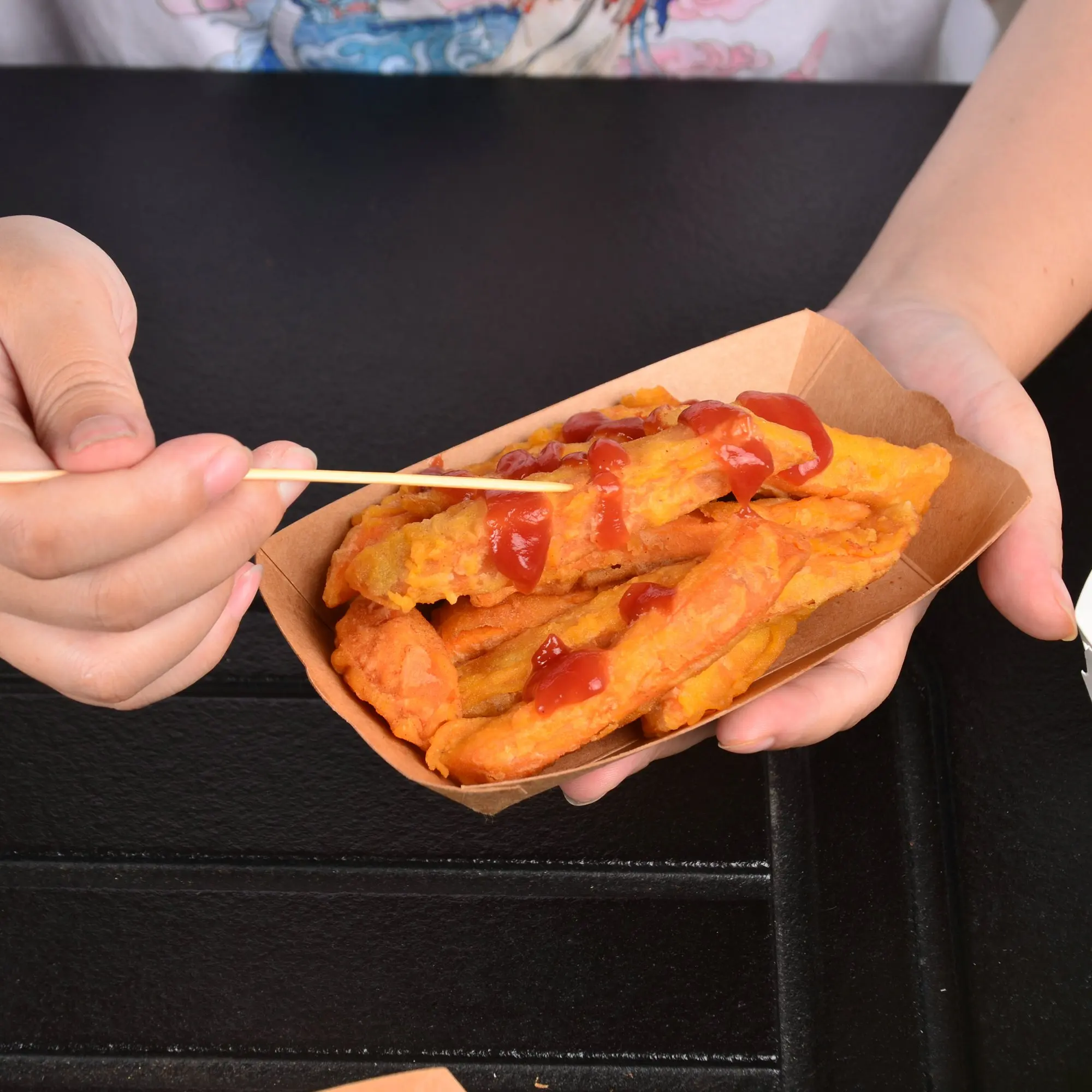 Boat French Fry Dog Shape Disposable Snack Chip Corn Box Kraft Fast Food Paper Tray - Image 5